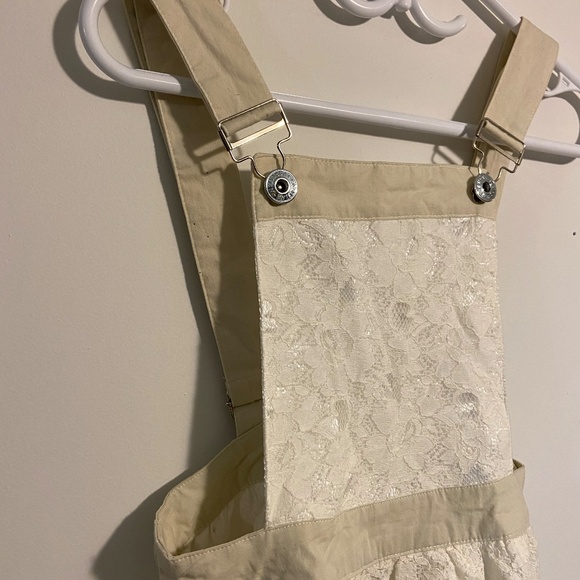 Overall Dress with Lace - Picture 3 of 7